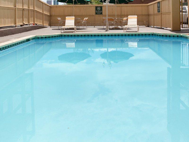 La Quinta Inn By Wyndham Denver Central Facilidades foto